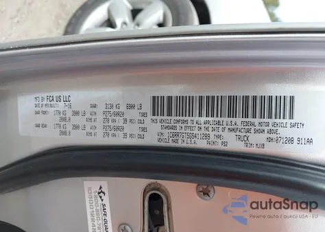 2016 Ram 1500 Slt z USA, uszkodzony, nr VIN 1C6RR7GT5GS411289